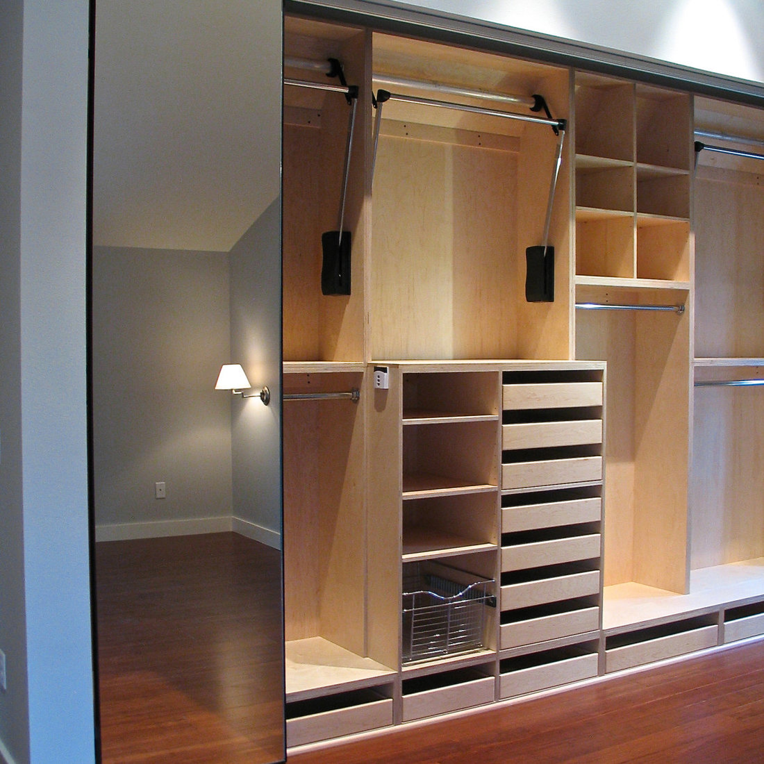 Ashton Master Closet