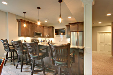 Elegant home design photo in Grand Rapids