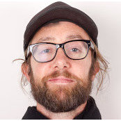 Simon Connells foto