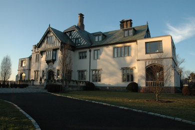 New York Island Manor House