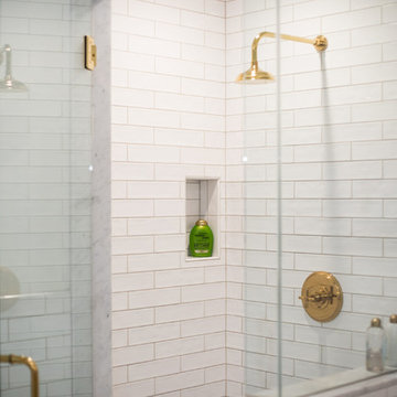Cherokee Jack and Jill Bathroom