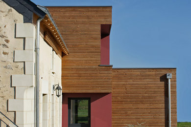Idée de décoration pour une façade de maison design.