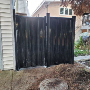 Black 6 Foot Full Privacy Fence in Vancouver