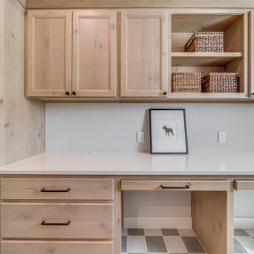 Modern European: 3,830 ft², 4 BR/3 BA/1 ST