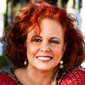 Stacey Roush's photo