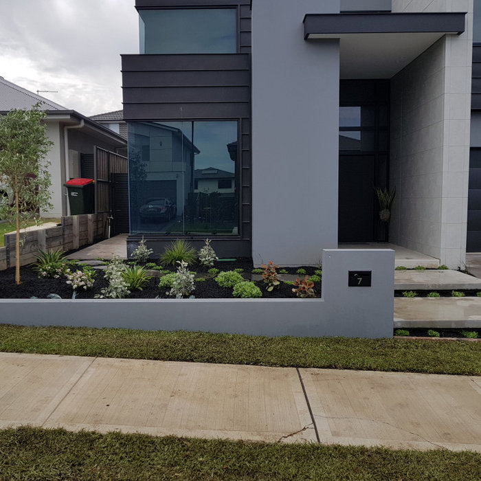 | NEW BUILD GARDEN DESIGN |