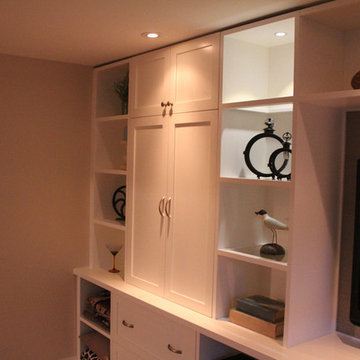 Crown Crescent - Family Room