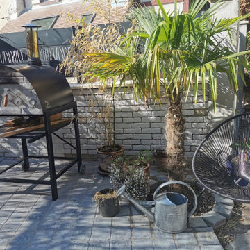Aménagement d'une terrasse dans un jardin