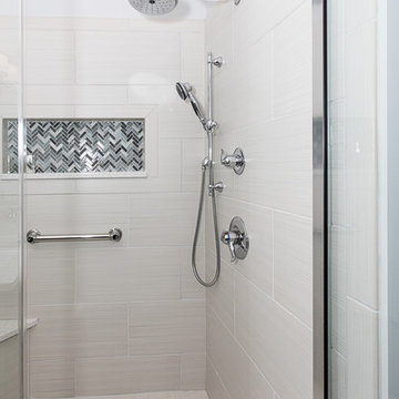 Elk Pointe Master Bathroom