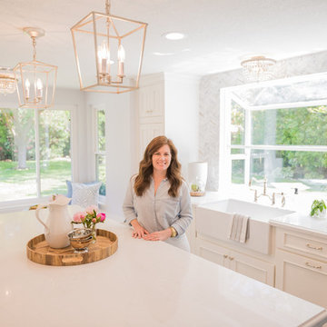 White Kitchen with Timeless Appeal