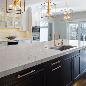 Gold cabinet hardware and faucets