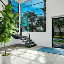 Front Door/Entryway