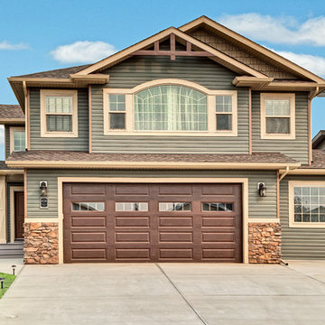 826 Stonehaven Dr.