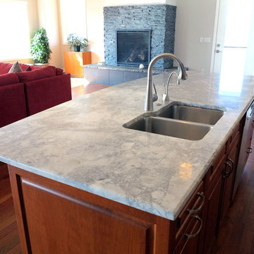 Super White Quartzite Kitchen Countertop