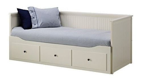Ikea Hemnes Day Bed Into A Stylish Sofa, How To Convert A Daybed Into Couch