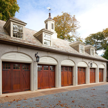 HISTORIC RESTORATION CARRIAGE HOUSE