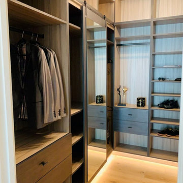 Walk-in Closet Designs