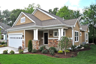Inspiration for a mid-sized craftsman exterior home remodel in Chicago