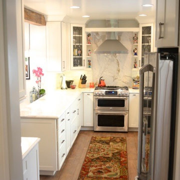 Transitional Kitchen