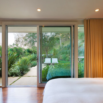 Midcentury Bedroom