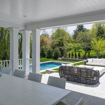 Transitional Patio