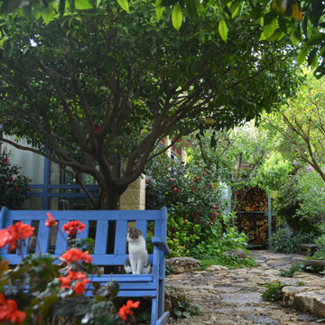 Hospiltable,warm and abundant : residental landescape design in Upper Galilee