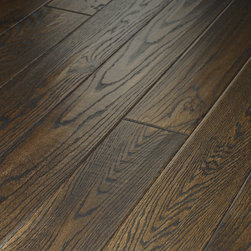 Shaw Hardwood style Montgomery in Roan Brown - Flooring