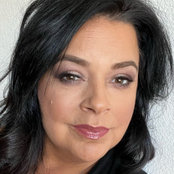 Lisa Barefields foto