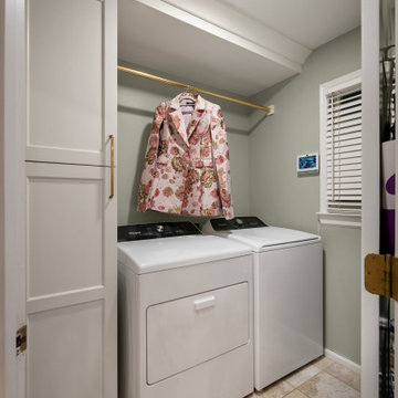 Donohue Kitchen and Laundry Room