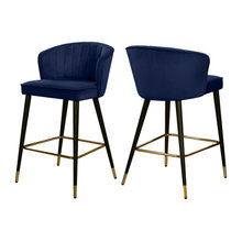 Counter-height stools & over the island pendants for Lindale Kitchen