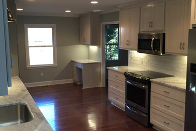 Kitchen - kitchen idea in Atlanta