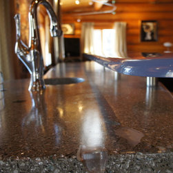 Custom concrete bar - Kitchen Countertops