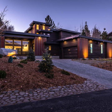 Modern Mountain