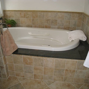 Bathroom with jacuzzi tub