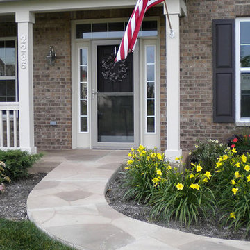 Resurfaced Flagstone Pattern Walkway in Gray