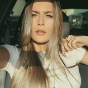 Julia Gamas foto
