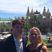 Kathy Karavan's photo