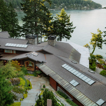Bowen Island :  "Homage to Aker" (Guardian of Entrances)