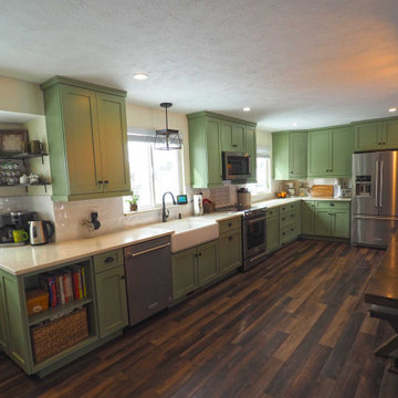 Adorable Farmhouse Kitchen in Centennial, CO