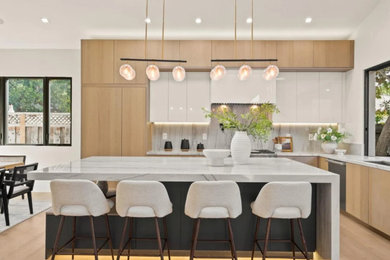 Inspiration for a kitchen remodel in Orlando
