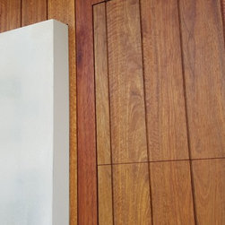 Detailed Timber - Vertical hardwood boards, Flush Finish L18 - Products
