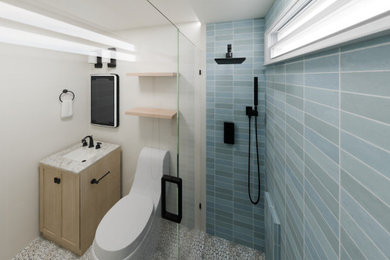 Inspiration for a small contemporary bathroom remodel in San Diego