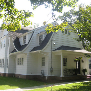 Memorable Dutch Colonial
