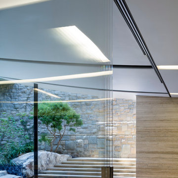 Monaco Drive