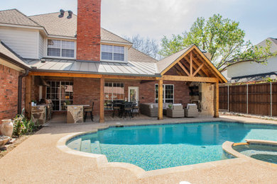 Inspiration for a patio remodel in Dallas
