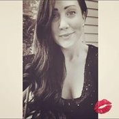 Megan Mullaly's photo