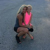 CarrieAnn Carsons foto