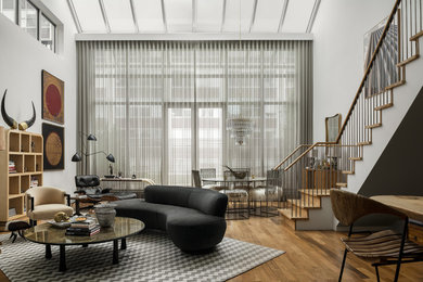 Living room - small transitional living room idea in New York
