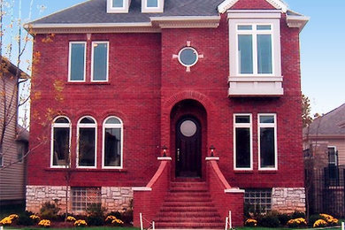 Inspiration for a modern exterior home remodel in St Louis