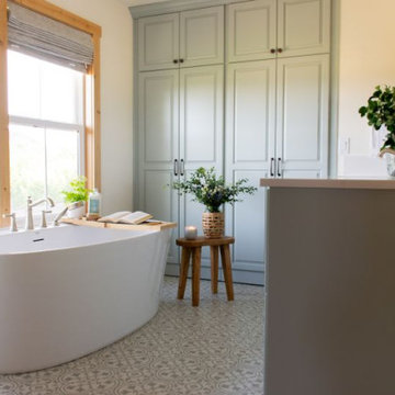 Serene Farmhouse Bathroom